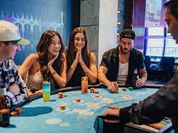 3digits Casino lobby showing slots and live dealer tables on mobile